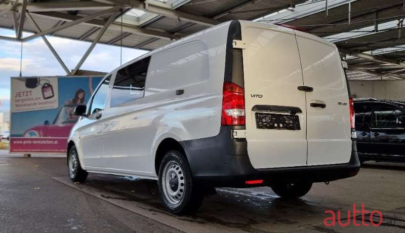 2018' Mercedes-Benz Vito photo #2