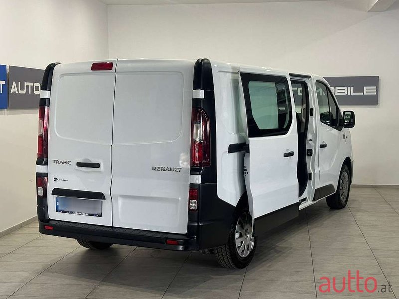 2019' Renault Trafic photo #2