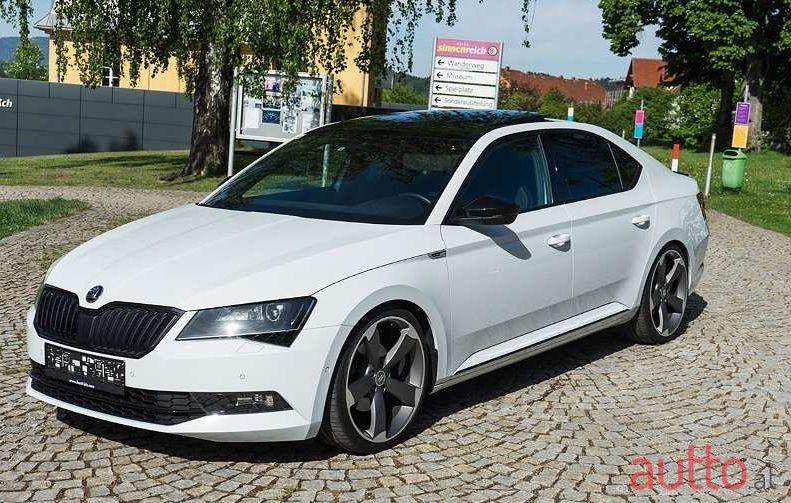 2017' Skoda Superb photo #1