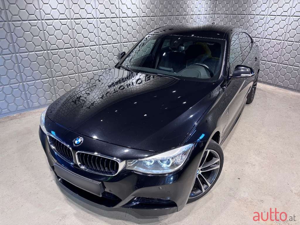 2015' BMW 3Er-Reihe photo #6