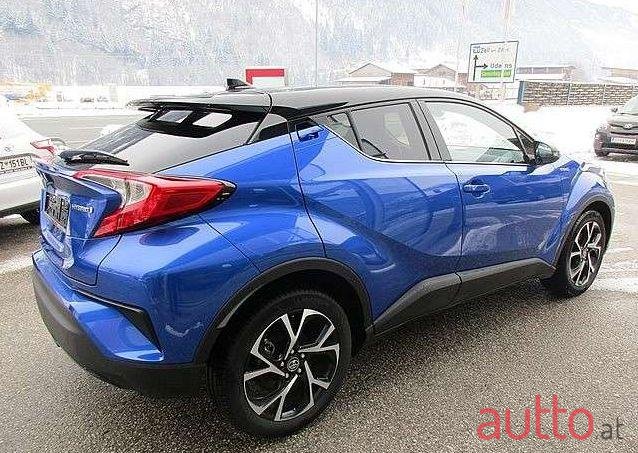2017' Toyota C-Hr photo #1