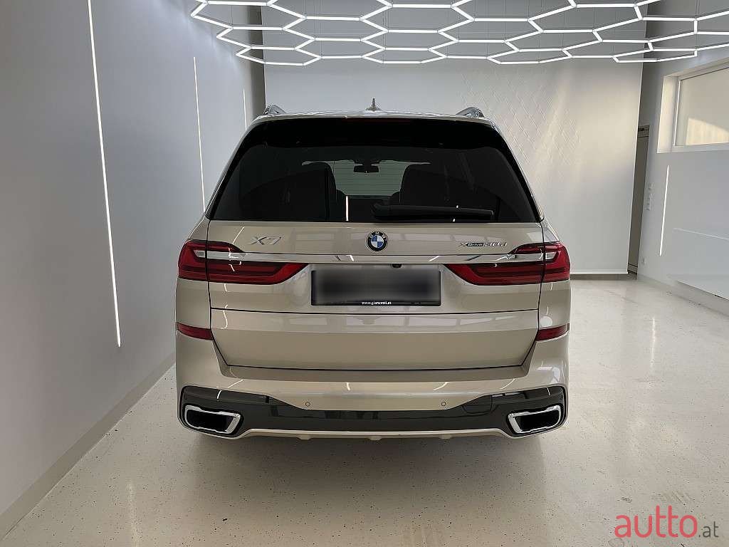 2019' BMW X7 photo #4
