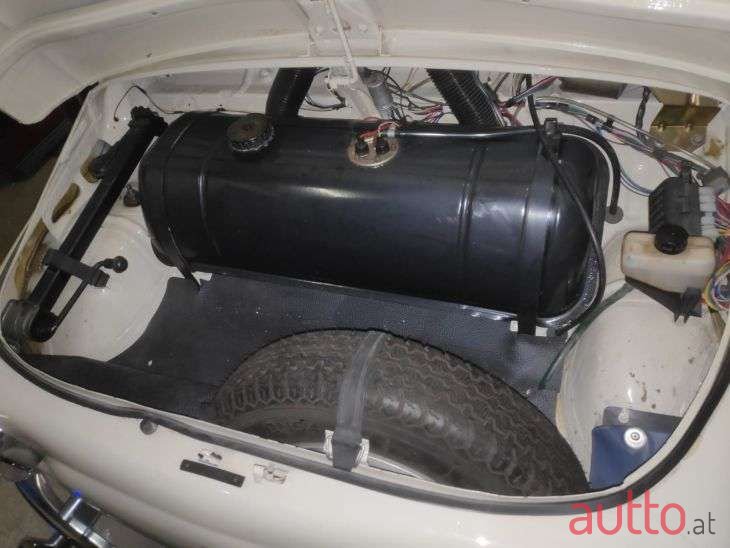 1969' Fiat 500L photo #4