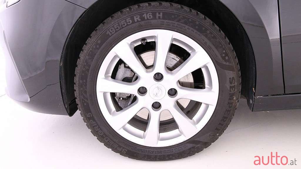 2022' Opel Corsa photo #5