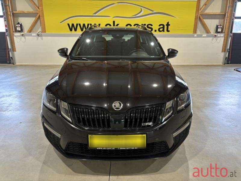 2020' Skoda Octavia photo #4