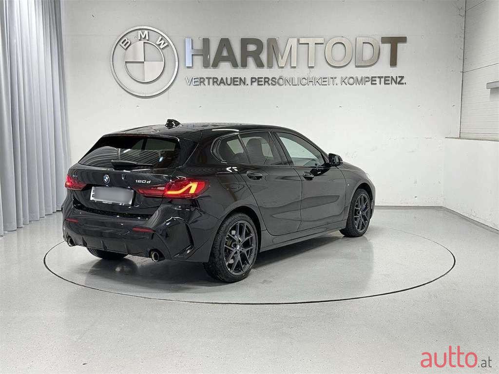 2024' BMW 1Er-Reihe photo #4