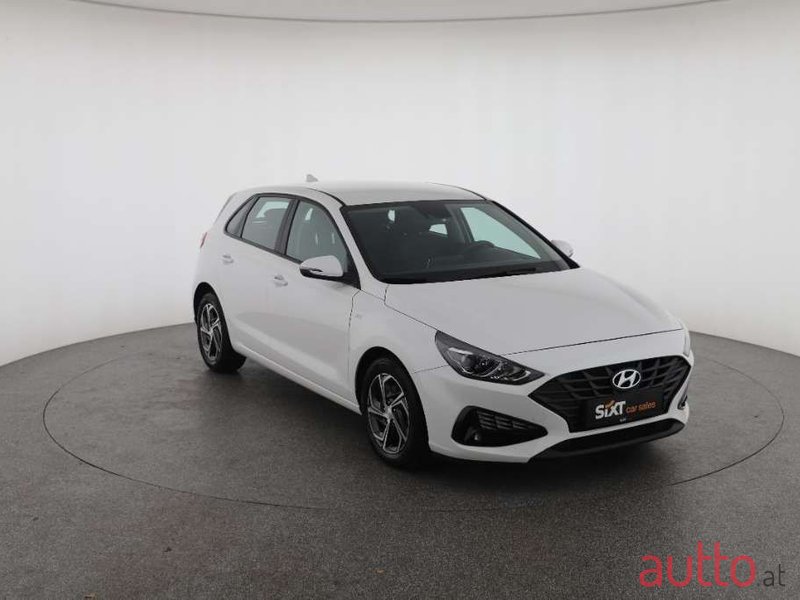 2023' Hyundai i30 photo #1