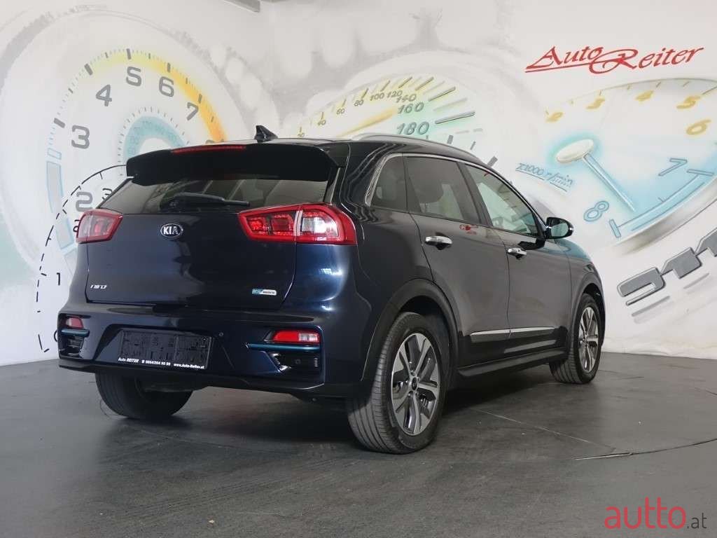 2019' Kia Niro photo #3