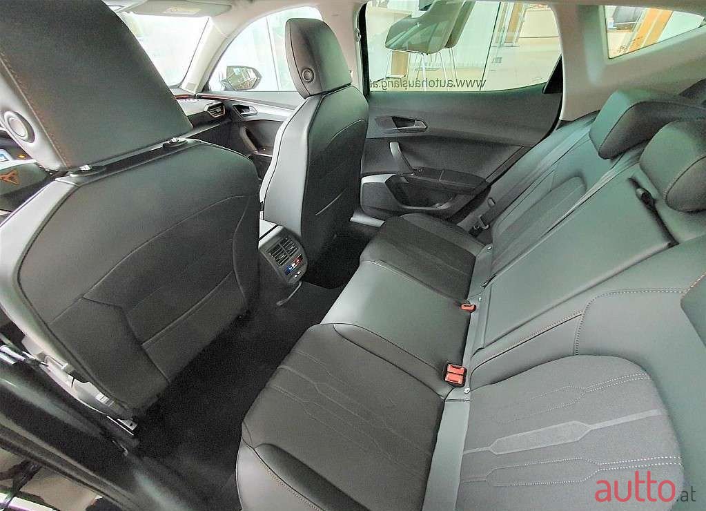 2023' Cupra Formentor photo #4