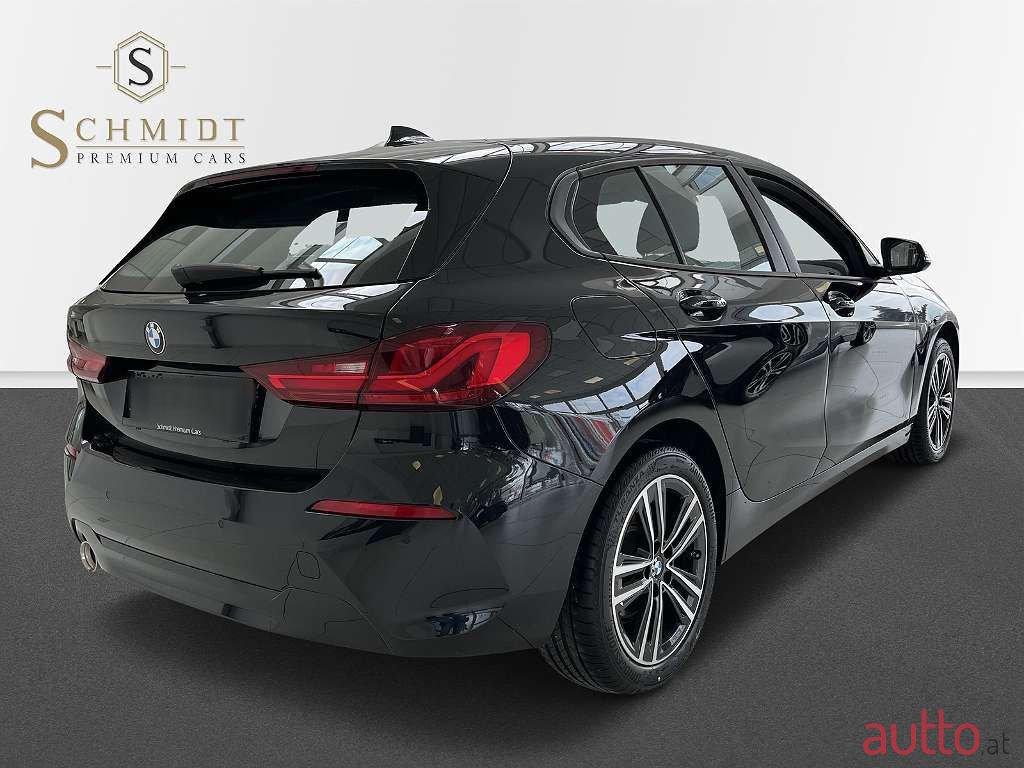 2022' BMW 1Er-Reihe photo #5