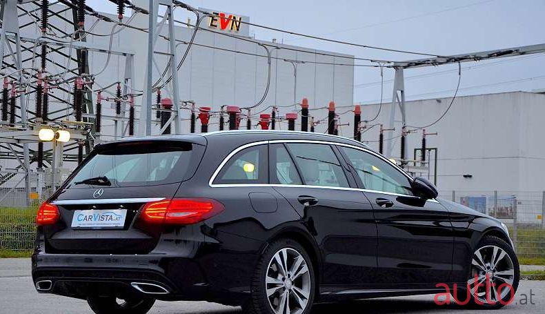 2016' Mercedes-Benz C-Klasse photo #1