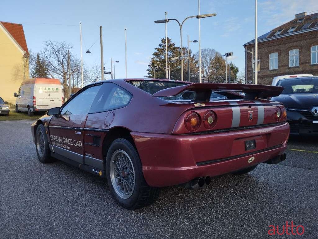 1987' Pontiac Fiero photo #3