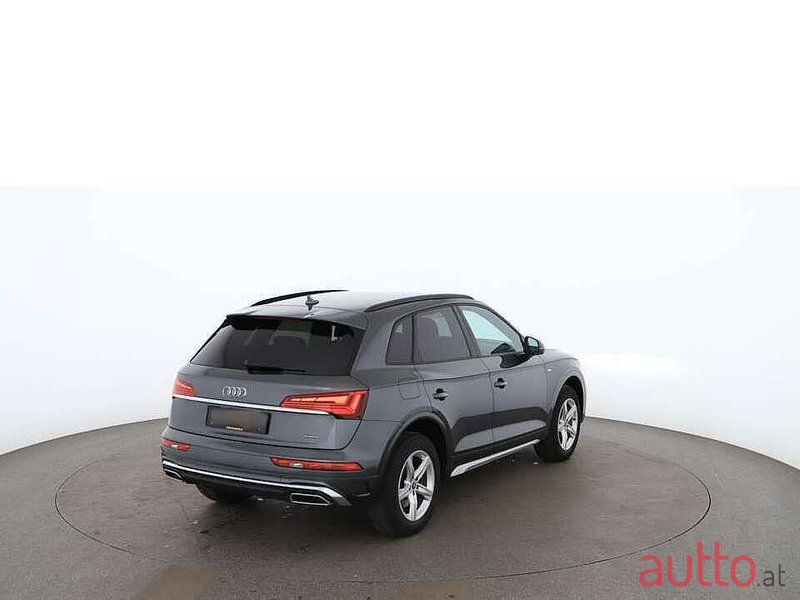 2022' Audi Q5 photo #3