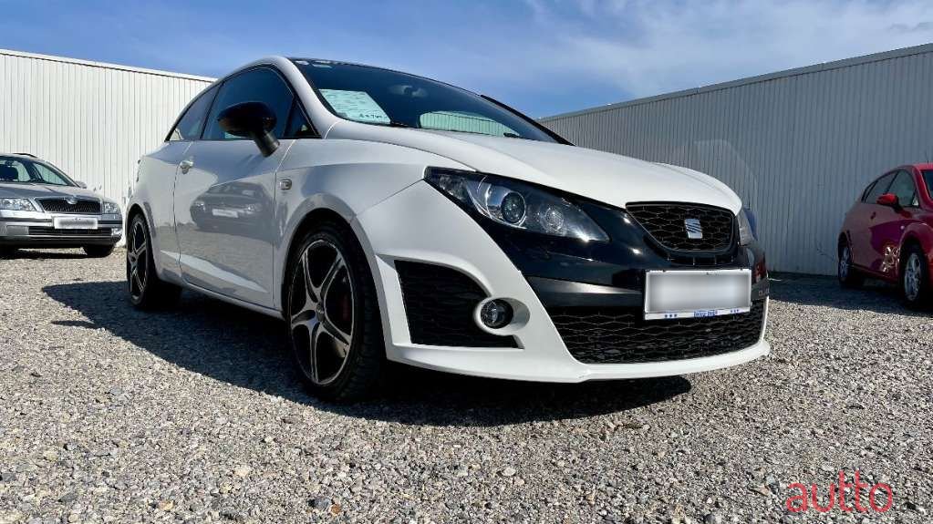 2009' SEAT Ibiza photo #1