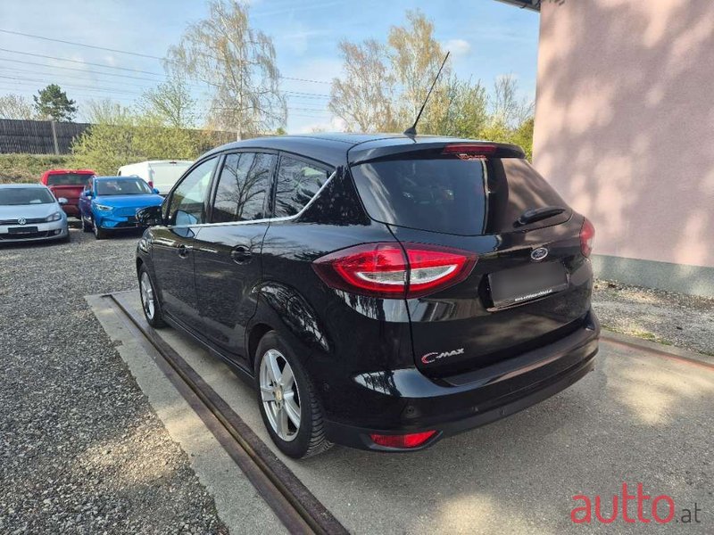 2015' Ford C-MAX photo #4
