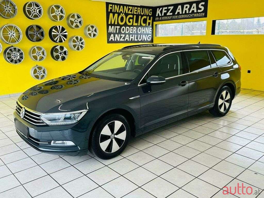 2016' Volkswagen Passat photo #1