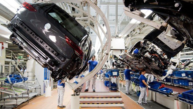 Deutsche Hersteller liefern unfertige Autos aus