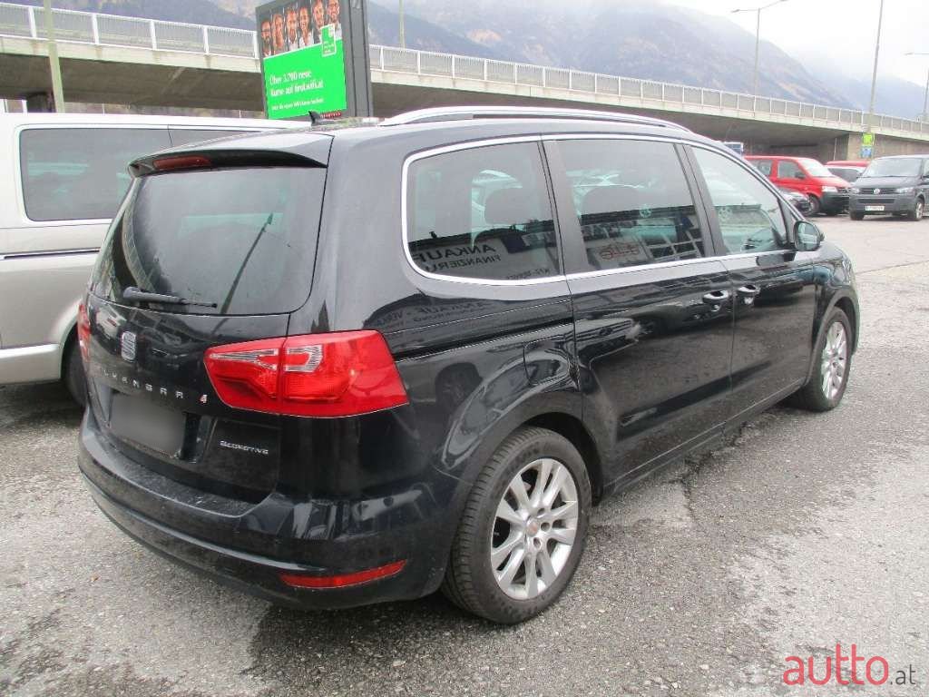 2012' SEAT Alhambra photo #6