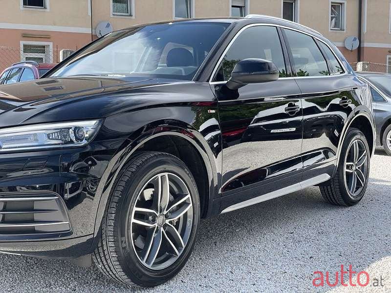 2017' Audi Q5 photo #2