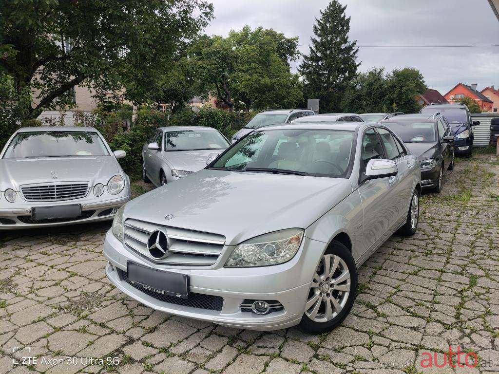 2007' Mercedes-Benz C-Klasse photo #1