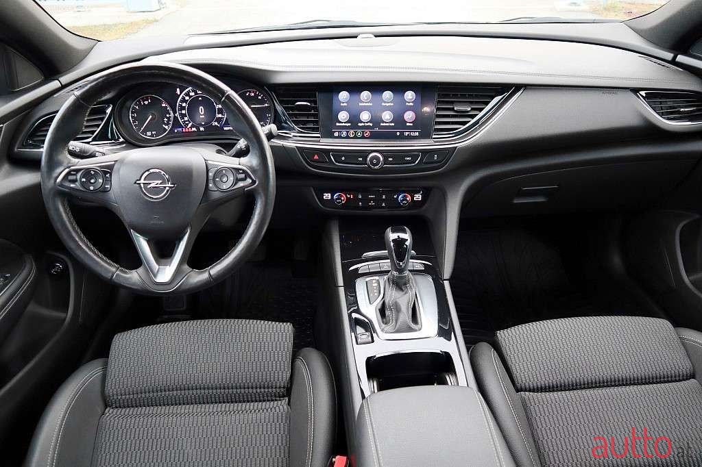 2021' Opel Insignia photo #6