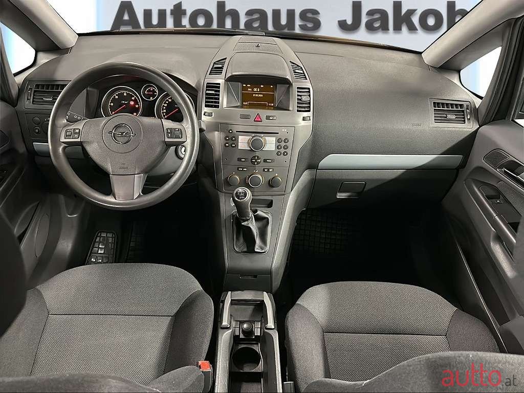 2006' Opel Zafira photo #3