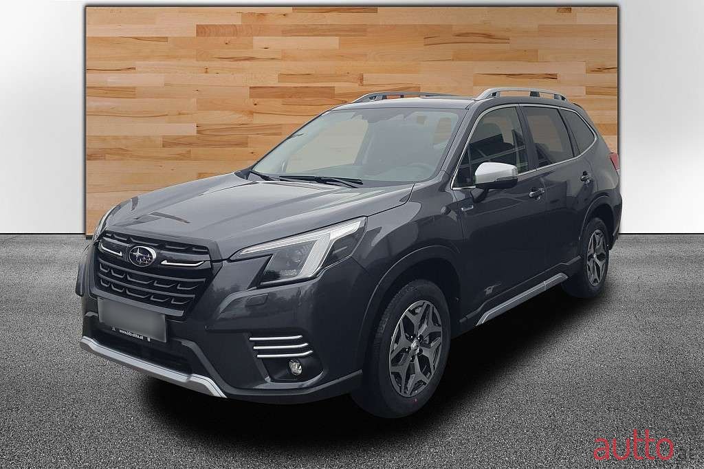 2024' Subaru Forester photo #1