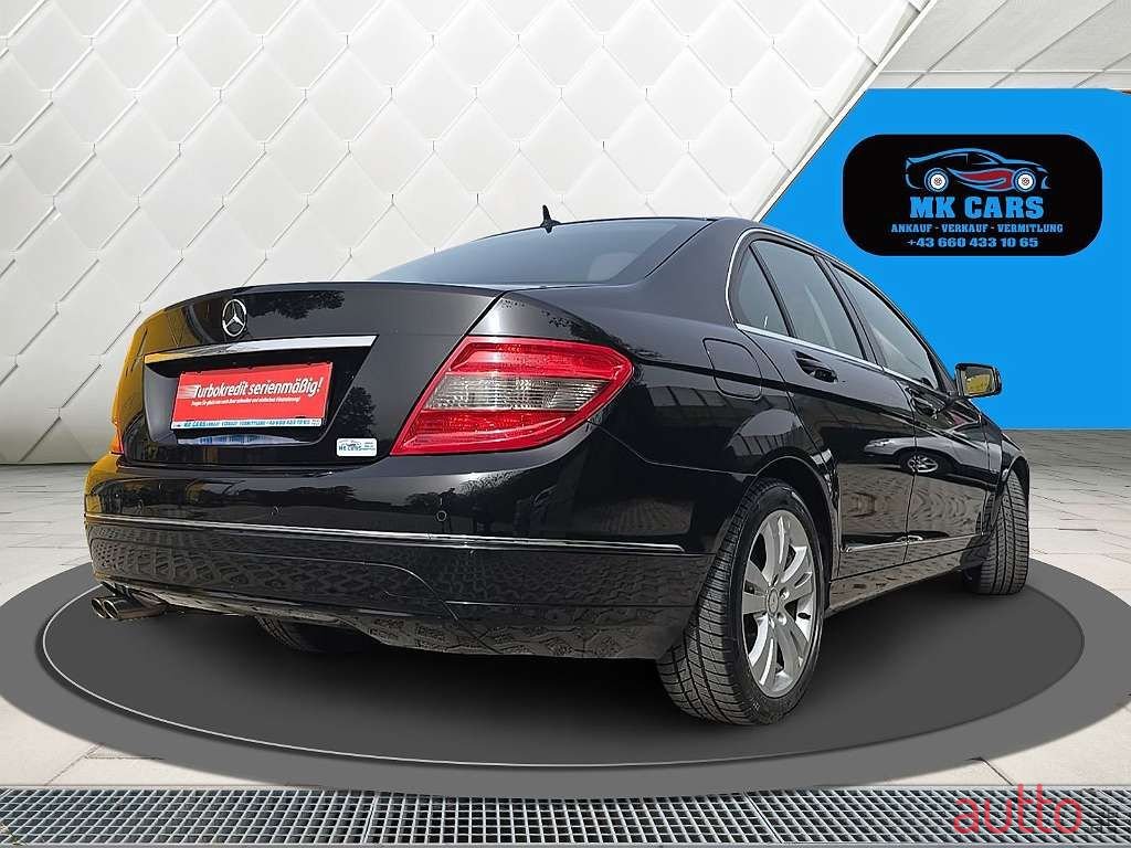 2011' Mercedes-Benz C-Klasse photo #5