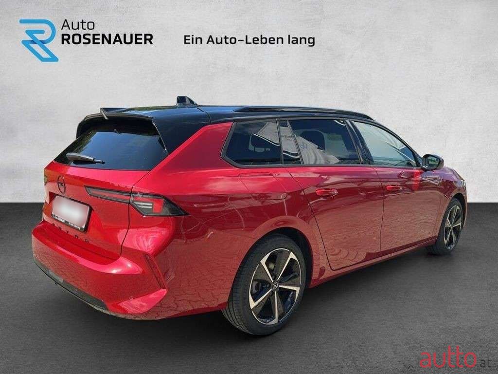 2024' Opel Astra photo #3