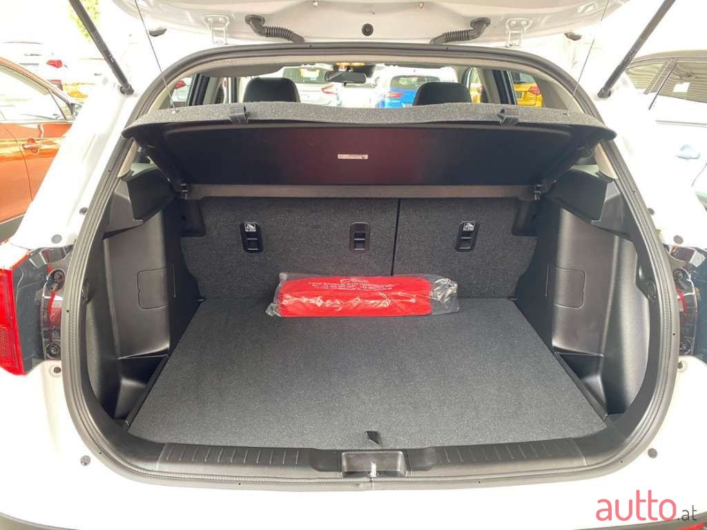 2022' Suzuki Vitara photo #3