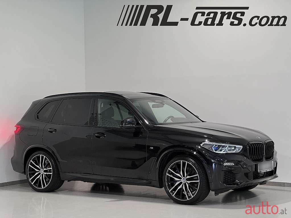 2020' BMW X5 photo #1