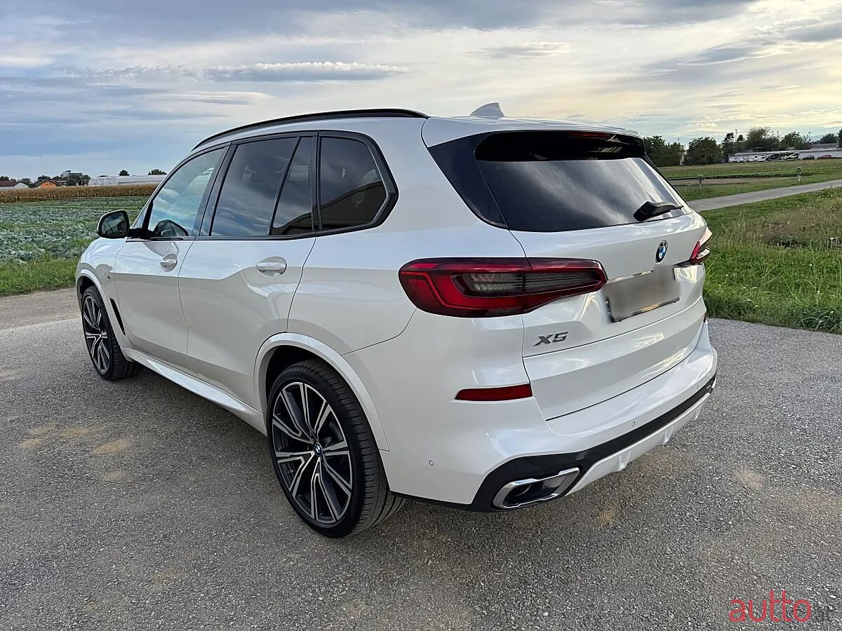 2018' BMW X5 photo #6