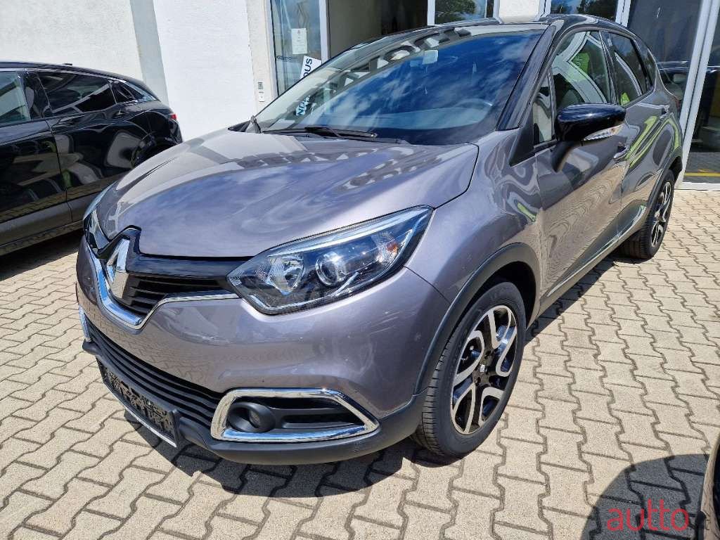 2016' Renault Captur photo #2