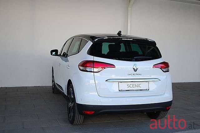 2022' Renault Scenic photo #5