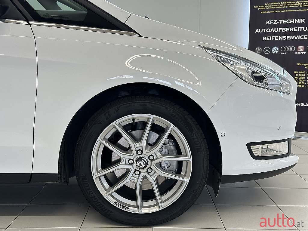 2016' Ford Galaxy photo #5