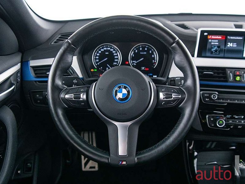 2022' BMW X1 photo #6