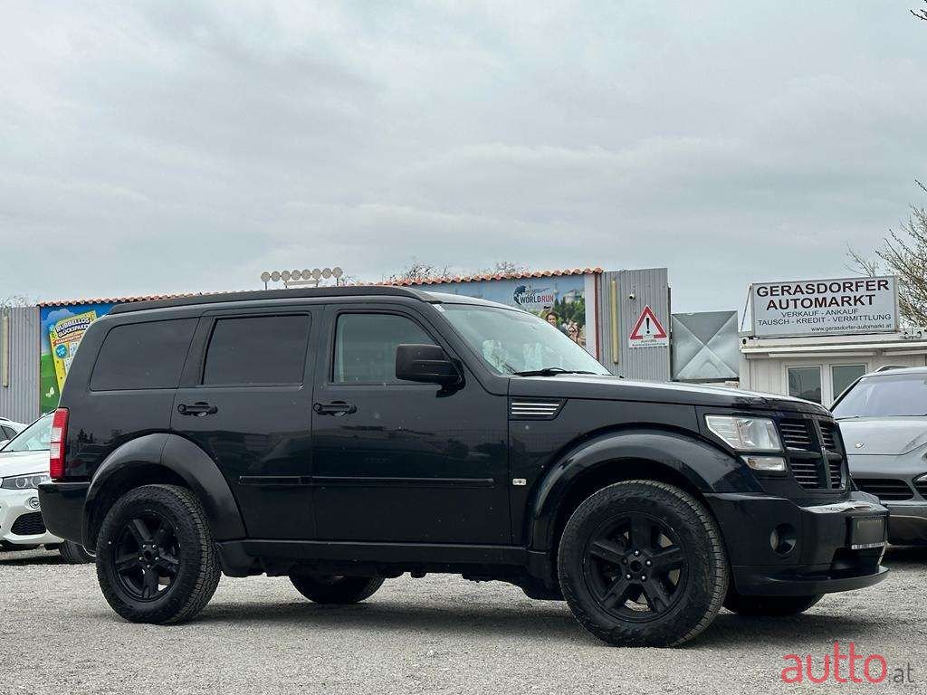 2009' Dodge Nitro photo #1