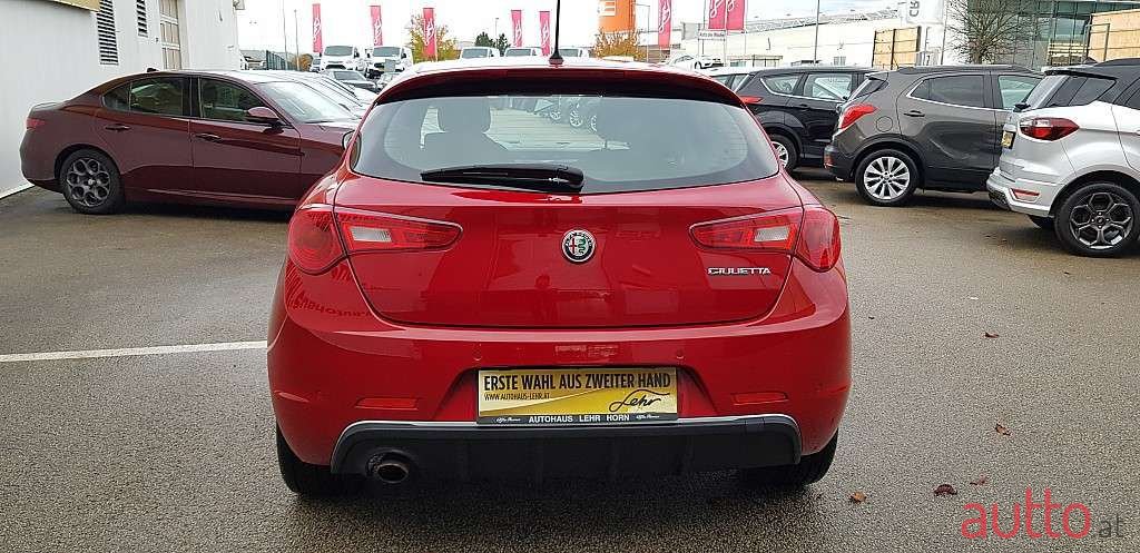 2019' Alfa Romeo Giulietta photo #4