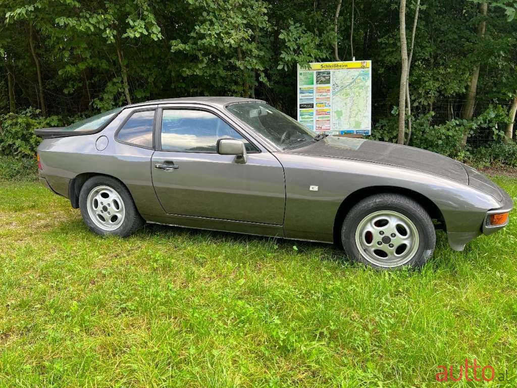 1977' Porsche 924 photo #5