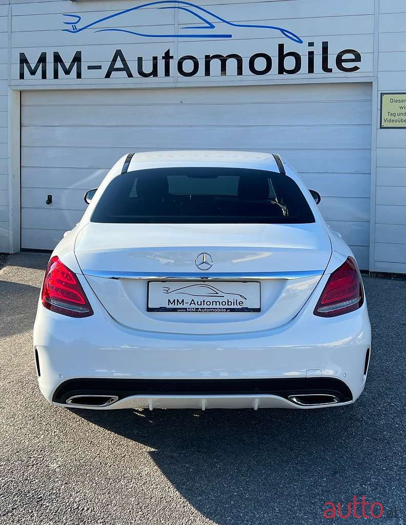 2015' Mercedes-Benz C-Klasse photo #4