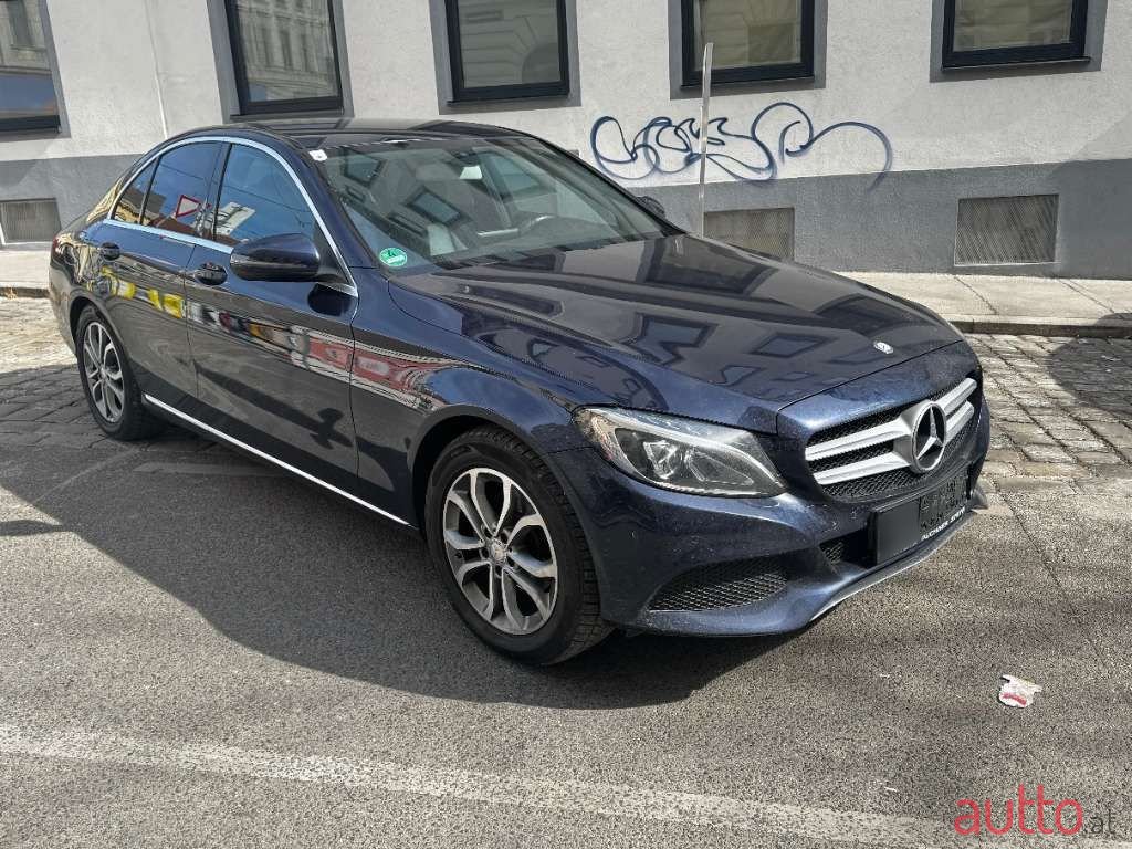 2016' Mercedes-Benz C-Klasse photo #2