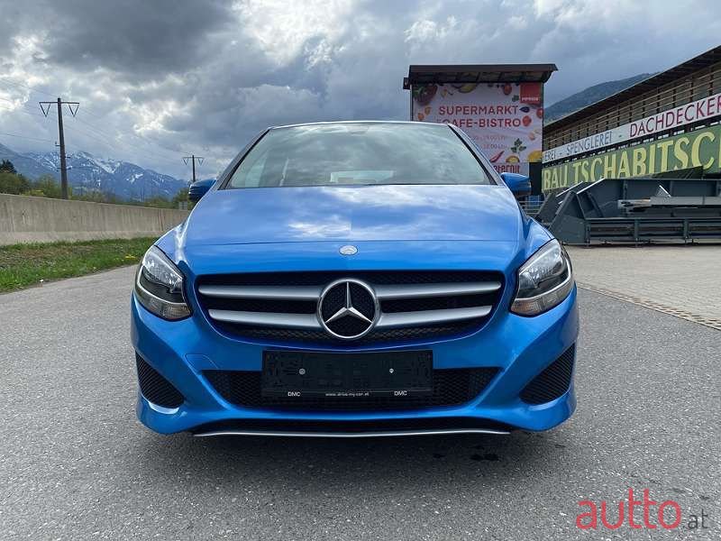 2017' Mercedes-Benz B-Klasse photo #3