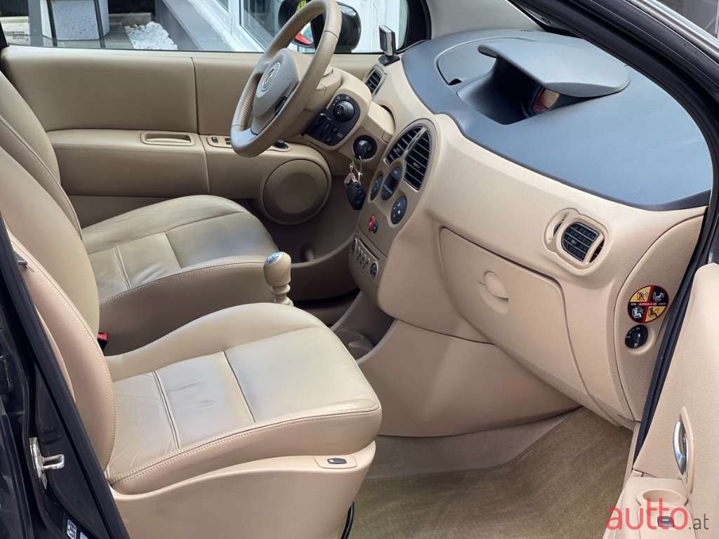 2006' Renault Modus photo #4