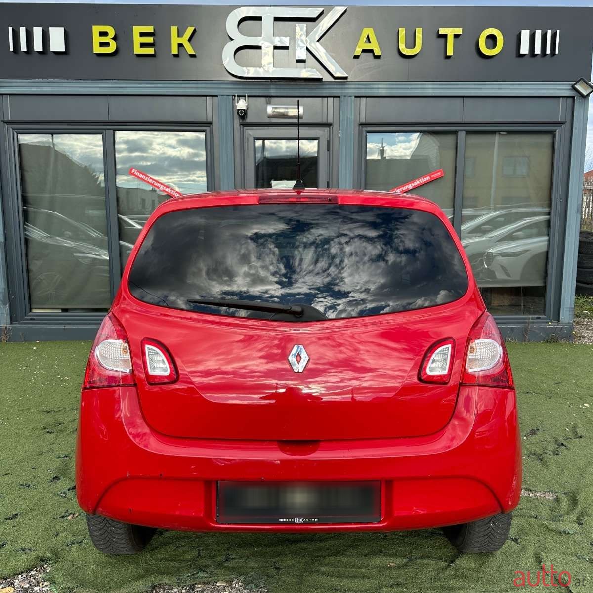 2012' Renault Twingo photo #4