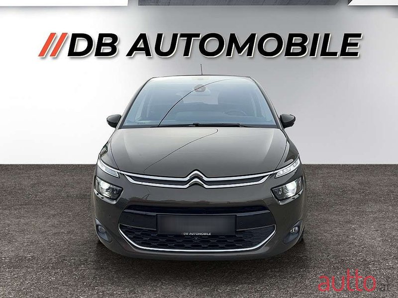 2013' Citroen C4 Picasso photo #2