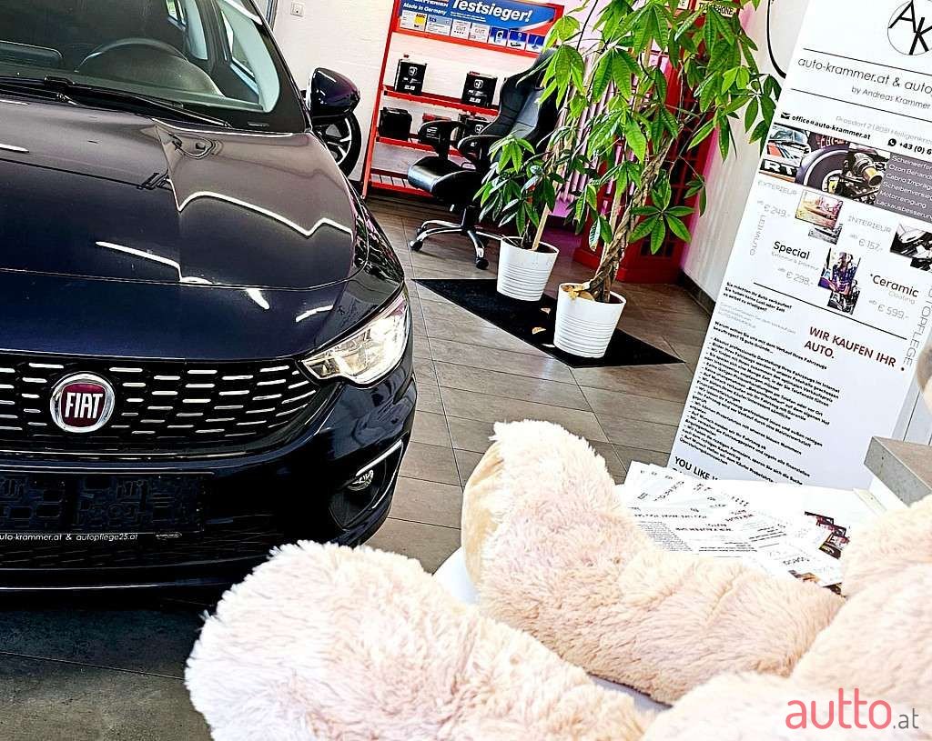 2019' Fiat Tipo photo #2