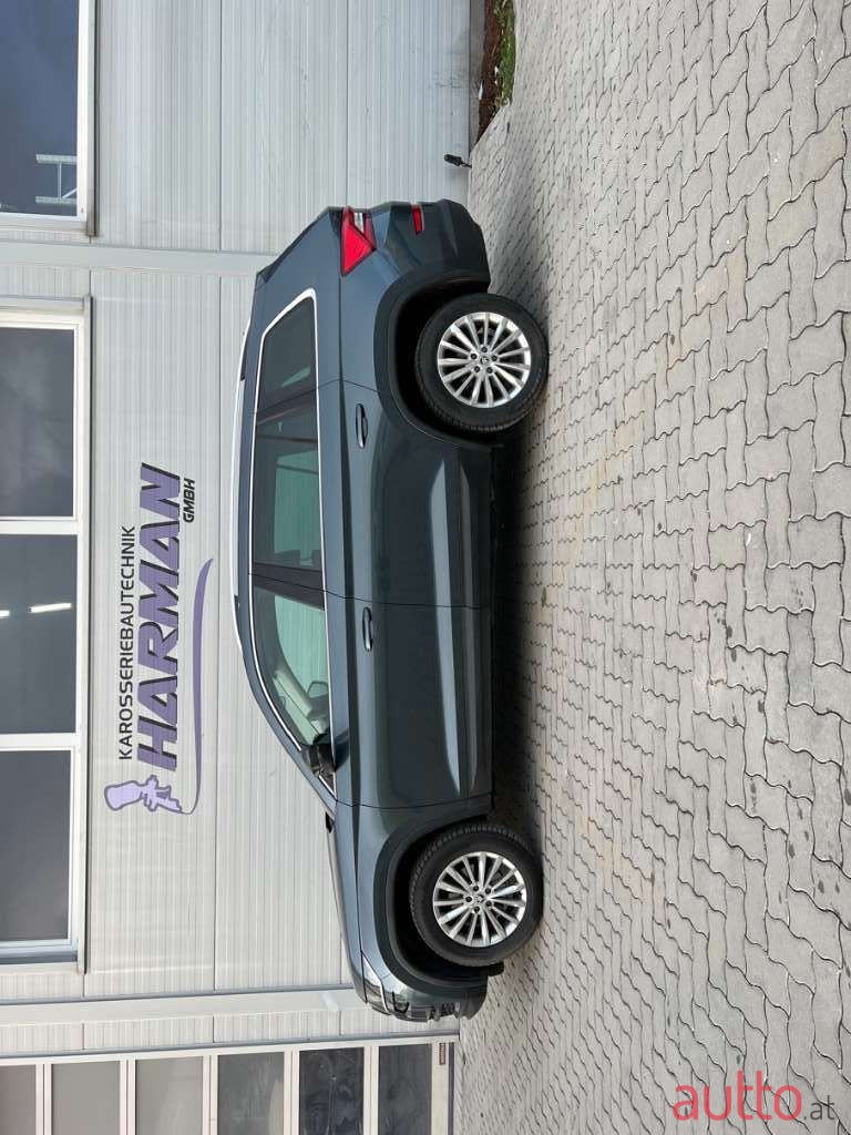 2017' Skoda Kodiaq photo #3