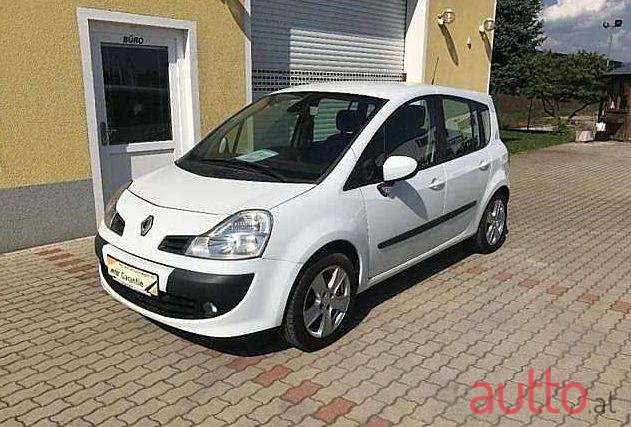 2008' Renault Modus photo #1