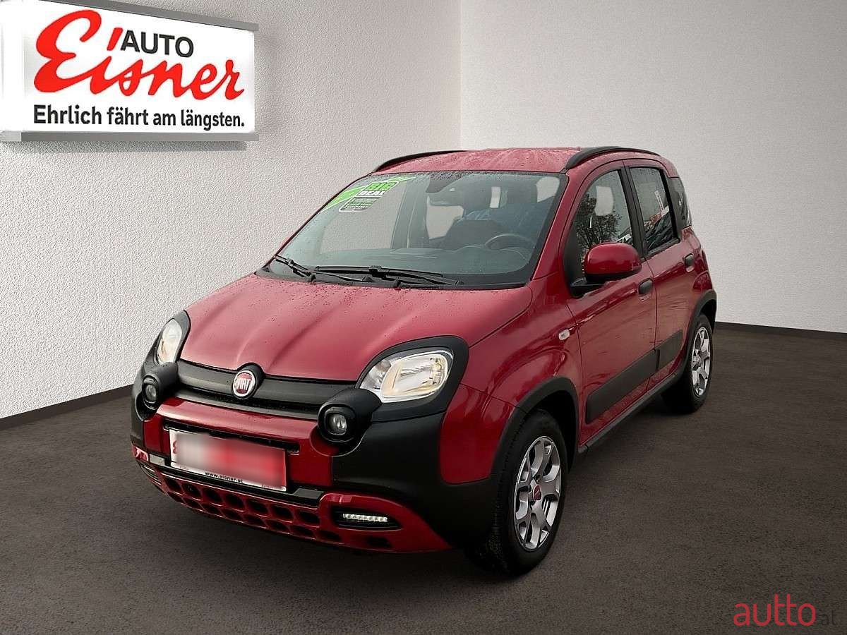 2023' Fiat Panda photo #1