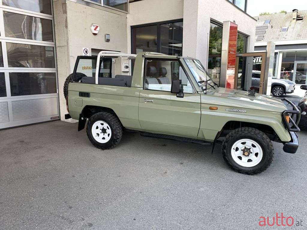 1988' Toyota Landcruiser photo #4